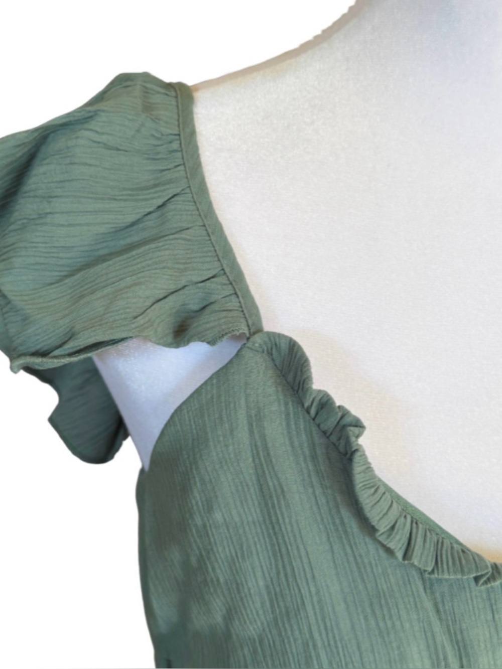 Max + Ash Sage Green Flutter Sleeve Midi Dress - Picture 4 of 6
